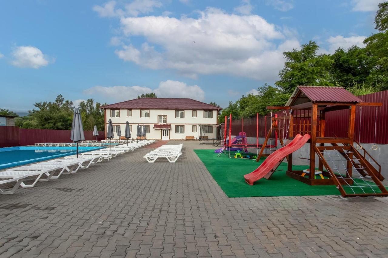 Ранчо Офре Aknaszlatina Kültér fotó